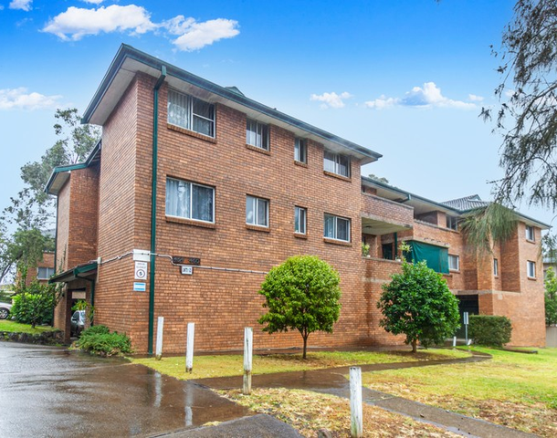 8/454-460 Guildford Road, Guildford NSW 2161