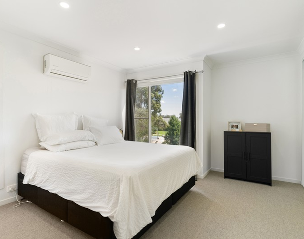 11 Geebung Lane, Denham Court NSW 2565