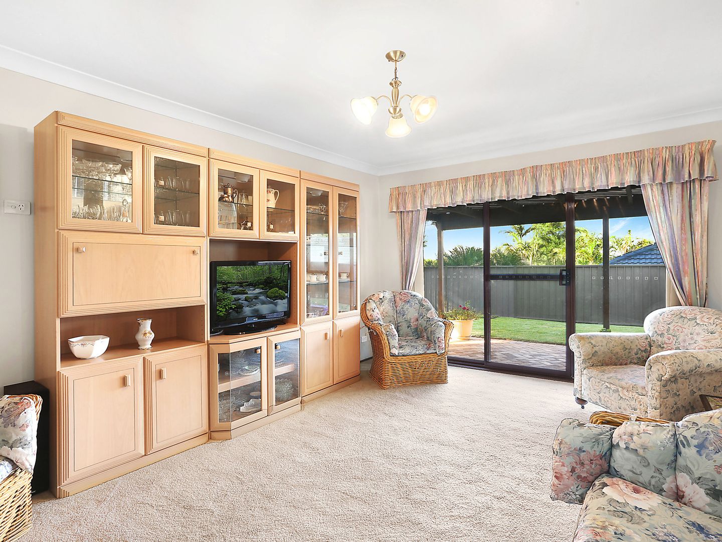 68 Bundanoon Road, Woronora Heights NSW 2233, Image 2