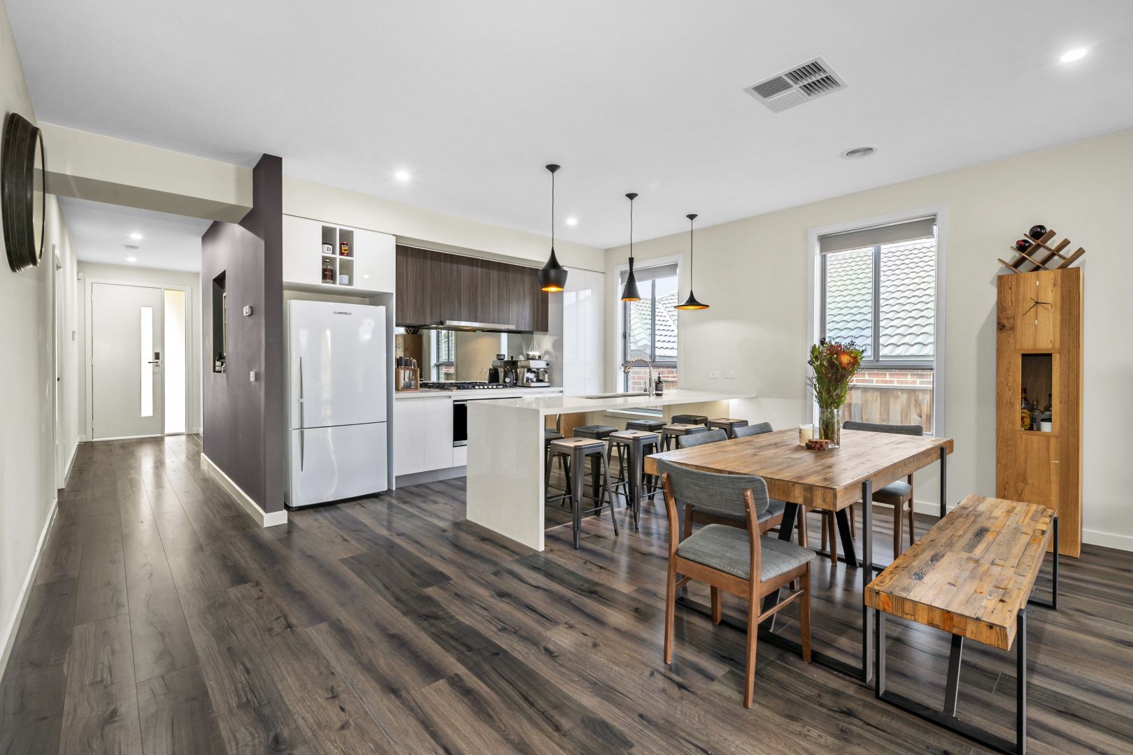 9 Isidore Drive, Doreen VIC 3754 House For Rent 500 Domain