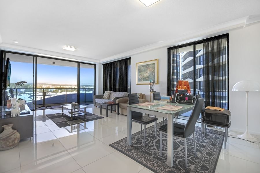 2410/5 Harbour Side Court, Biggera Waters QLD 4216