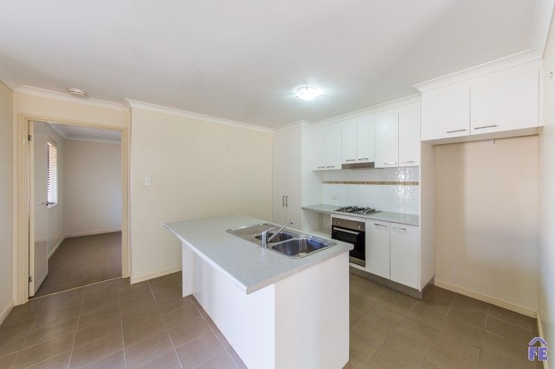 10 King Street, Memerambi QLD 4610, Image 2