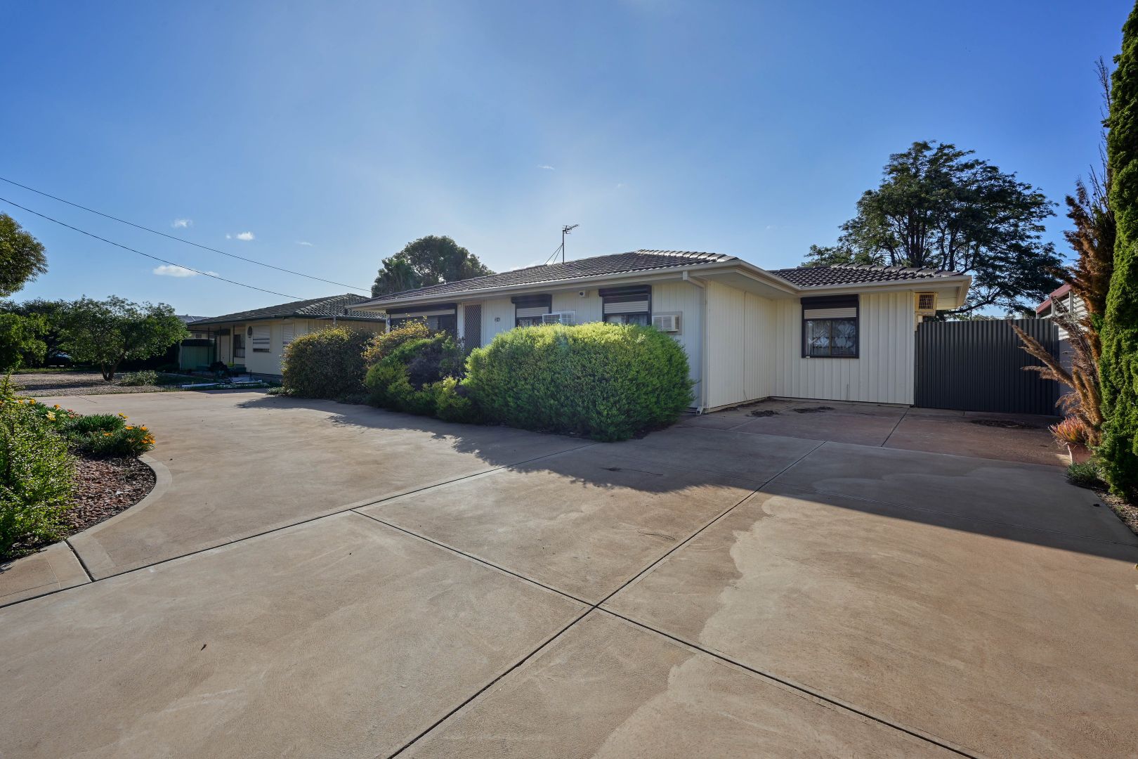 24 Sugarwood Crescent, Whyalla Stuart SA 5608, Image 2