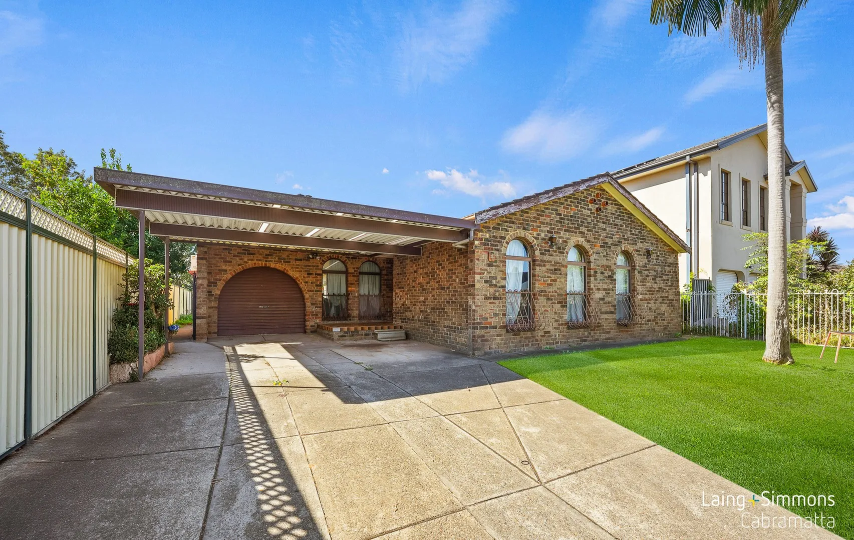 ENDLESS POTENTIAL IN A QUIET FAMILY-FRIENDLY POCKET, St Johns Park