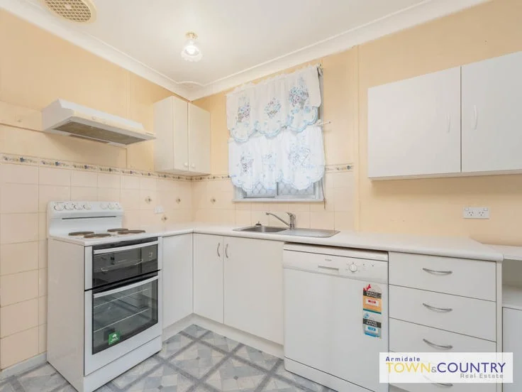 Additional image 5 of 10 Helen Avenue, Armidale NSW 2350