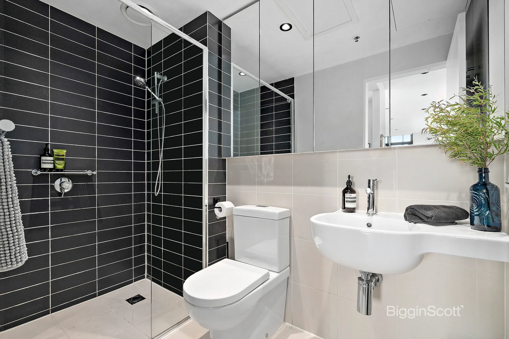 Additional image 7 of 516/2 McGoun Street, Richmond VIC 3121