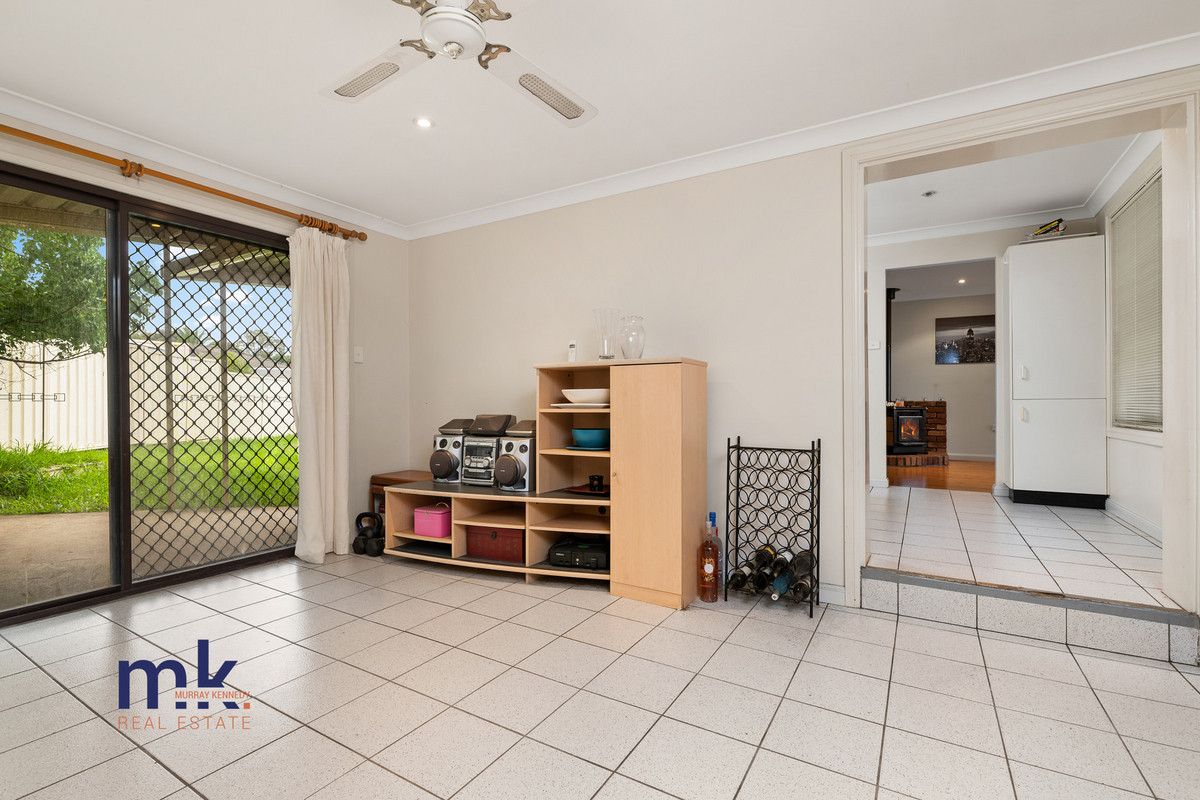 3 Muscat Place, Eschol Park NSW 2558, Image 2