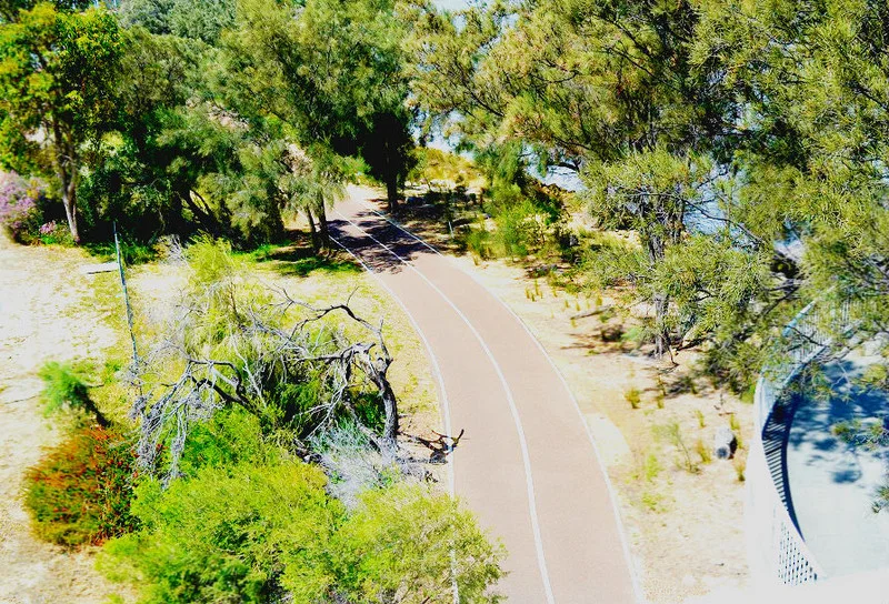 Additional image 18 of 16 Success Crescent, Salter Point WA 6152