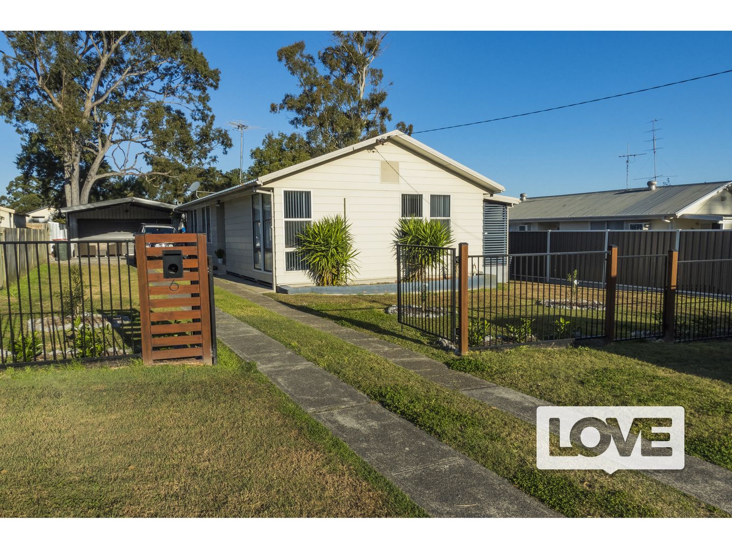 6 Farlow Street, Booragul NSW 2284, Image 1