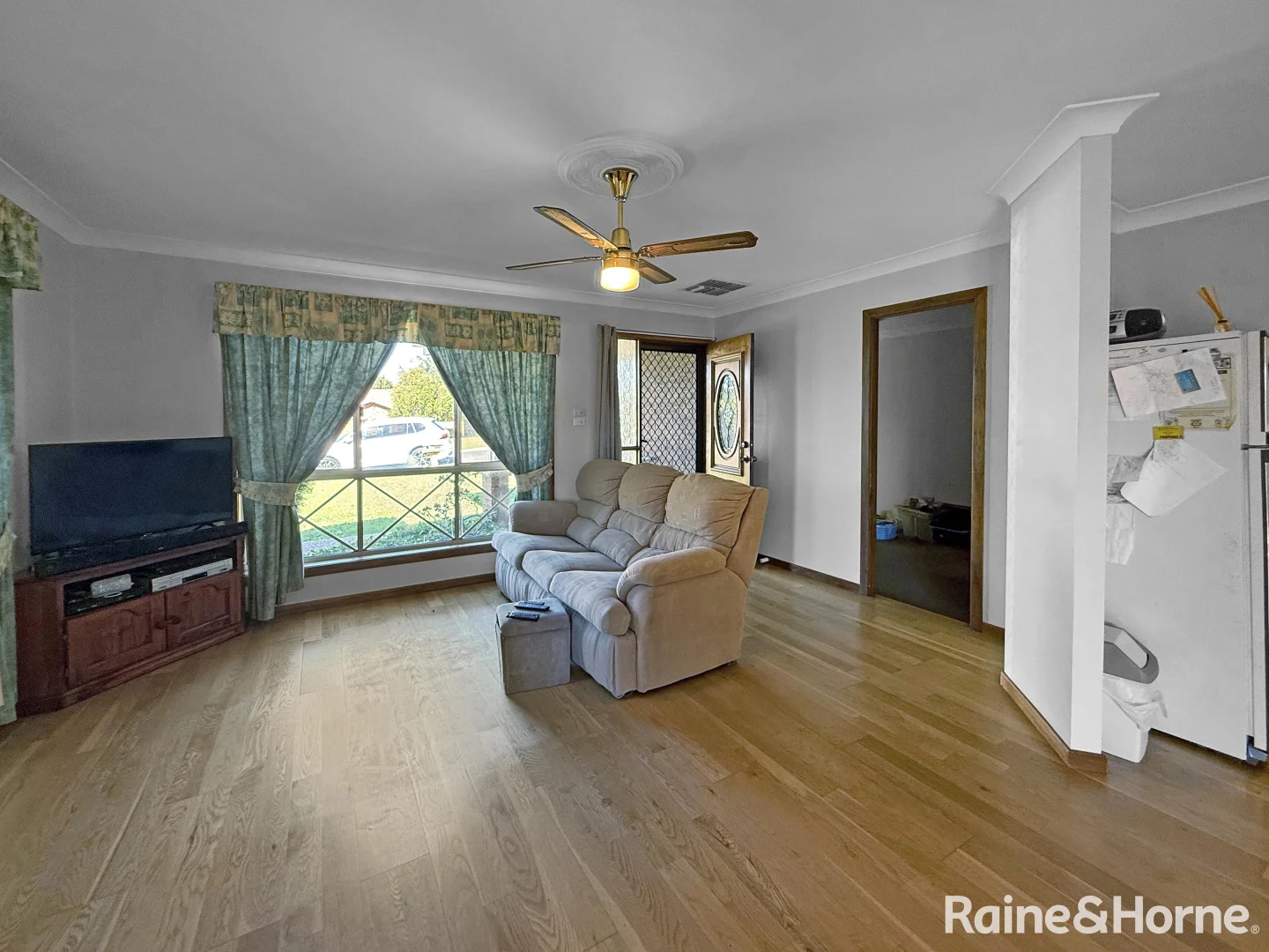 Additional image 3 of 15 Hargreaves Crescent, Young NSW 2594