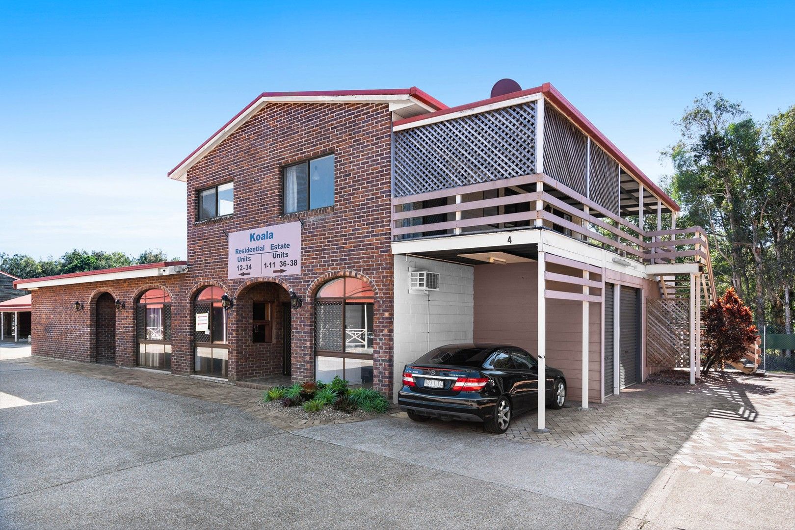 3 bedrooms Apartment / Unit / Flat in 1/158 Green Camp Road WAKERLEY QLD, 4154