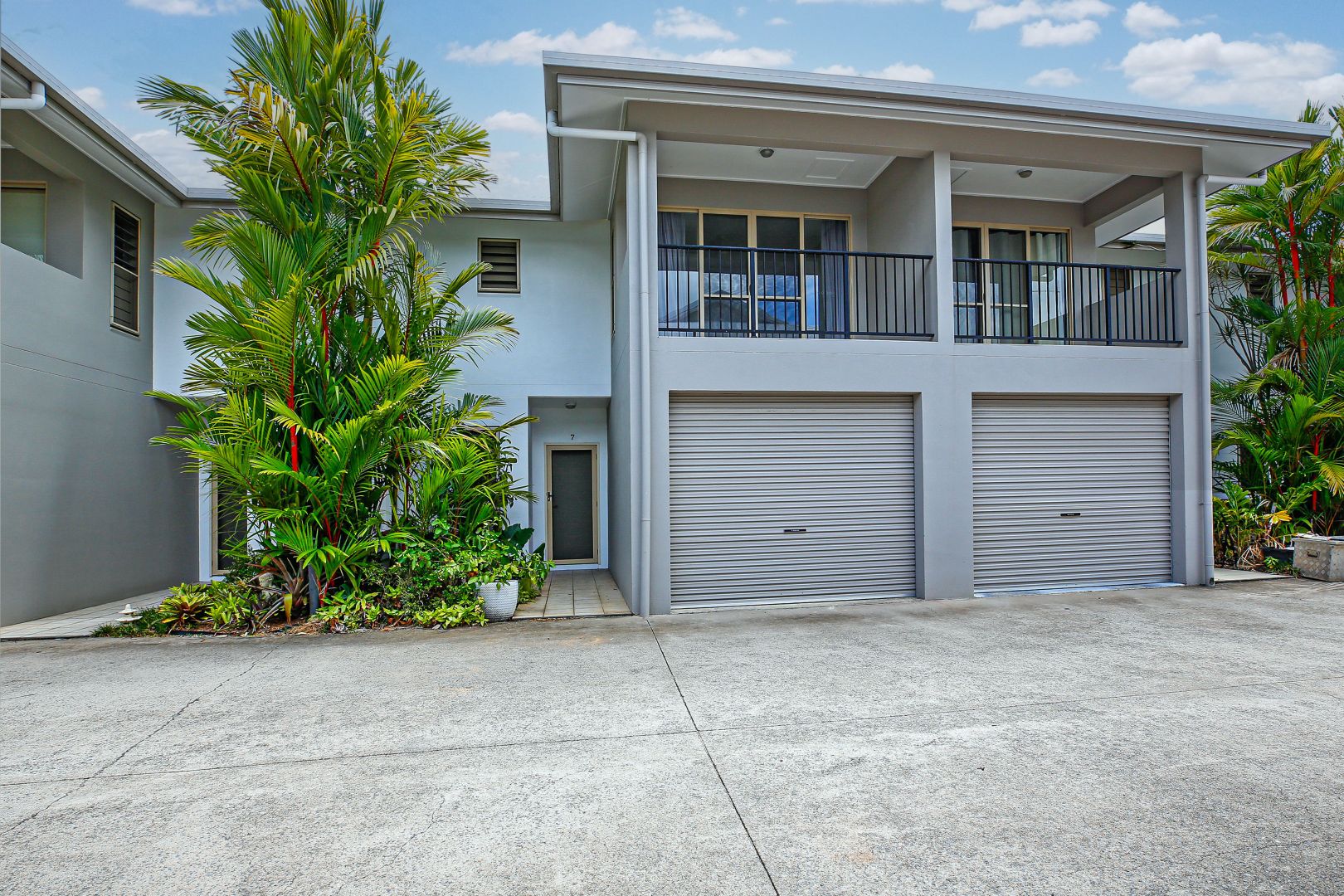 7/12 Old Smithfield Road, Freshwater QLD 4870 Apartment For Rent Domain