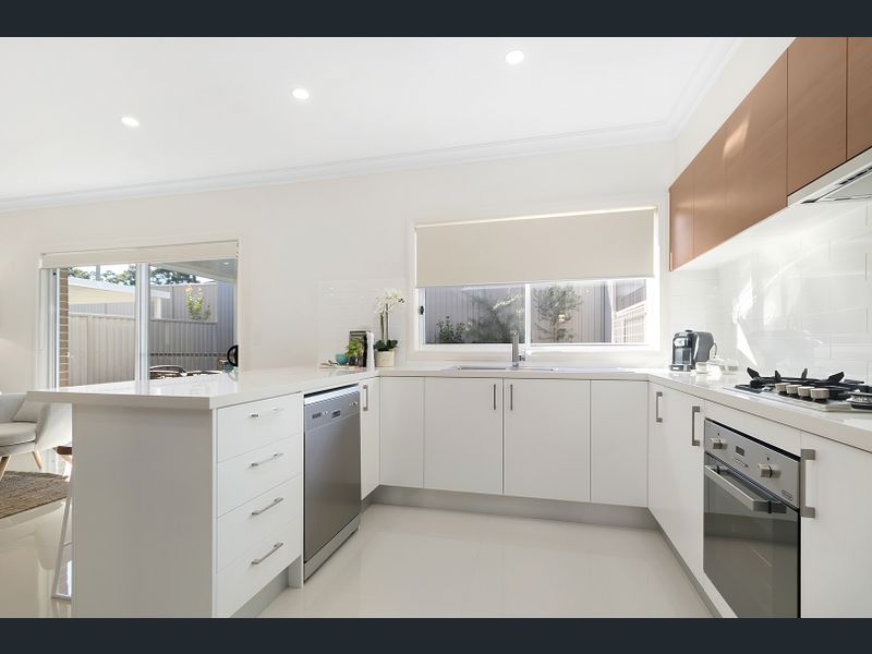 15/10 Old Glenfield Road, Casula NSW 2170, Image 2