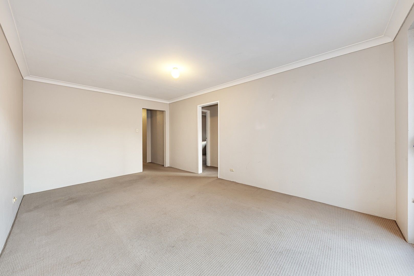 2 bedrooms Apartment / Unit / Flat in 21/7-9 Little Street LANE COVE NSW, 2066
