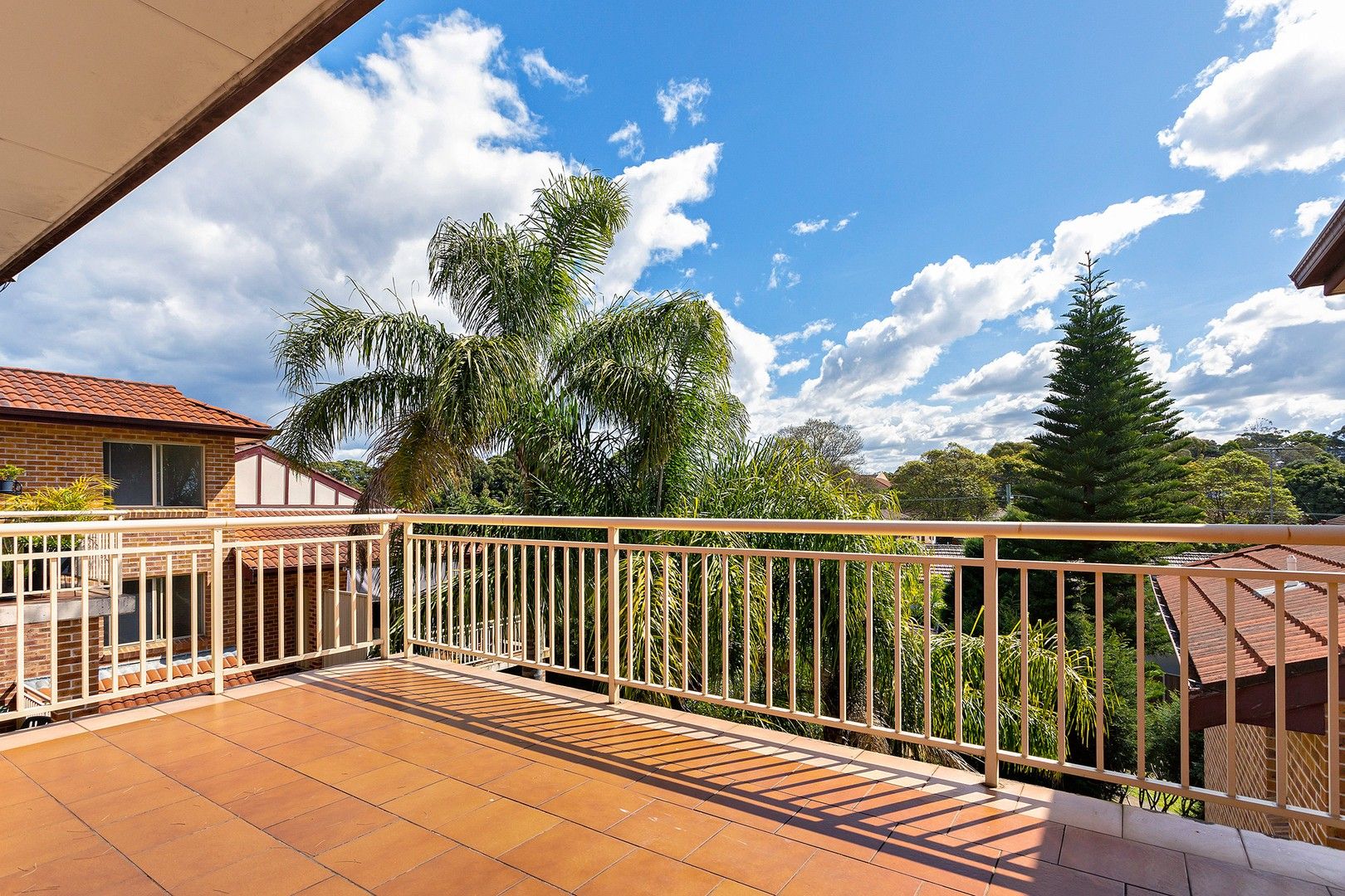 8/4143 Hampden Street, Beverly Hills NSW 2209 Domain