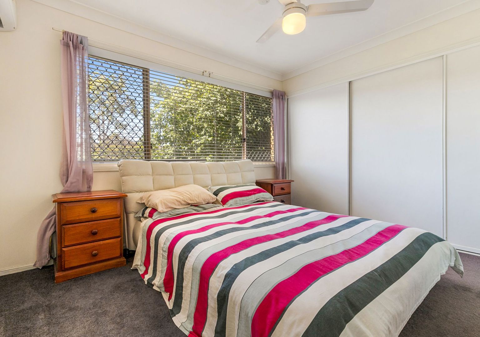 2/6 Golden Crest Place, Bellbowrie QLD 4070, Image 2