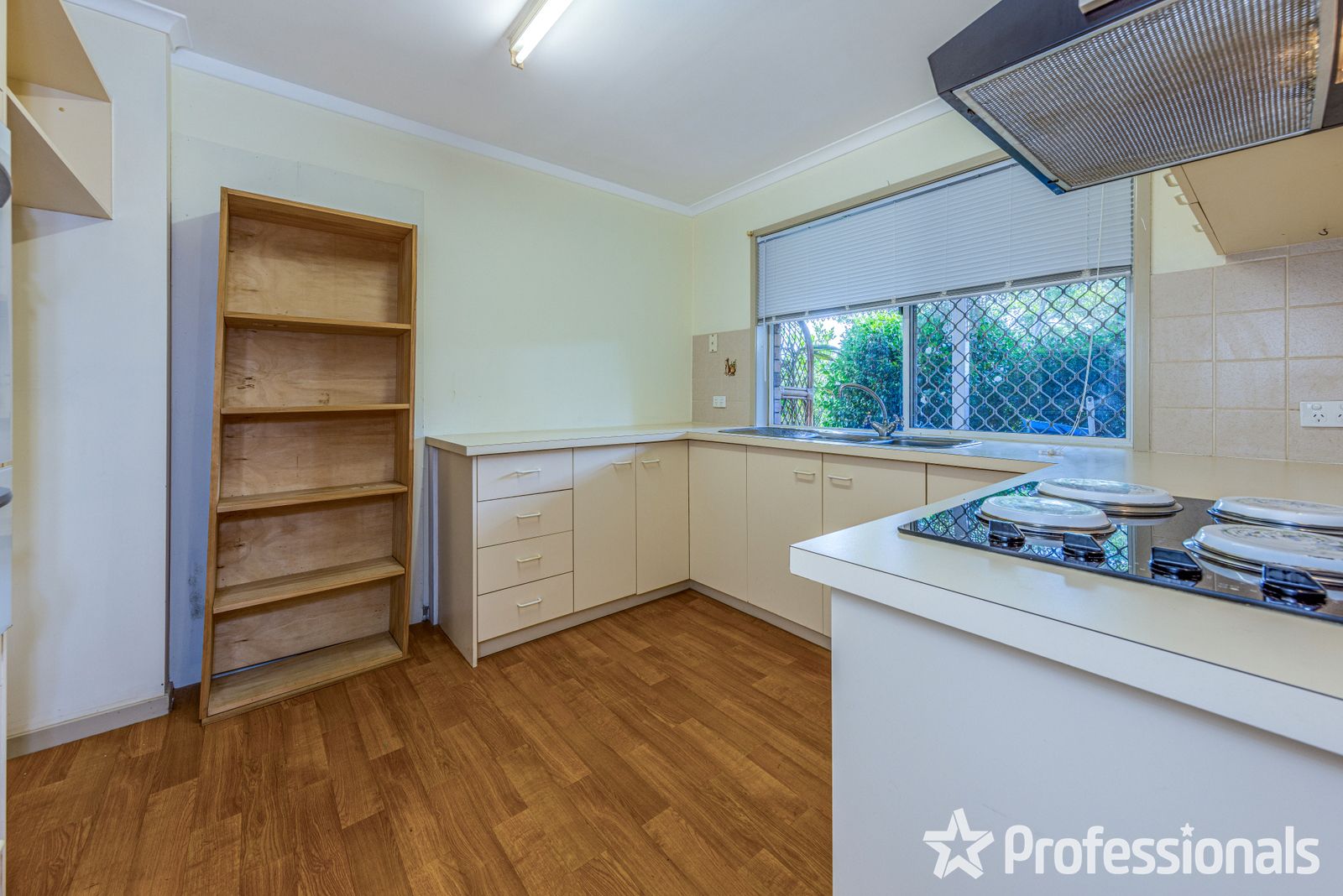 14 Mazama Court, Tamborine Mountain QLD 4272 Apartment For Rent Domain