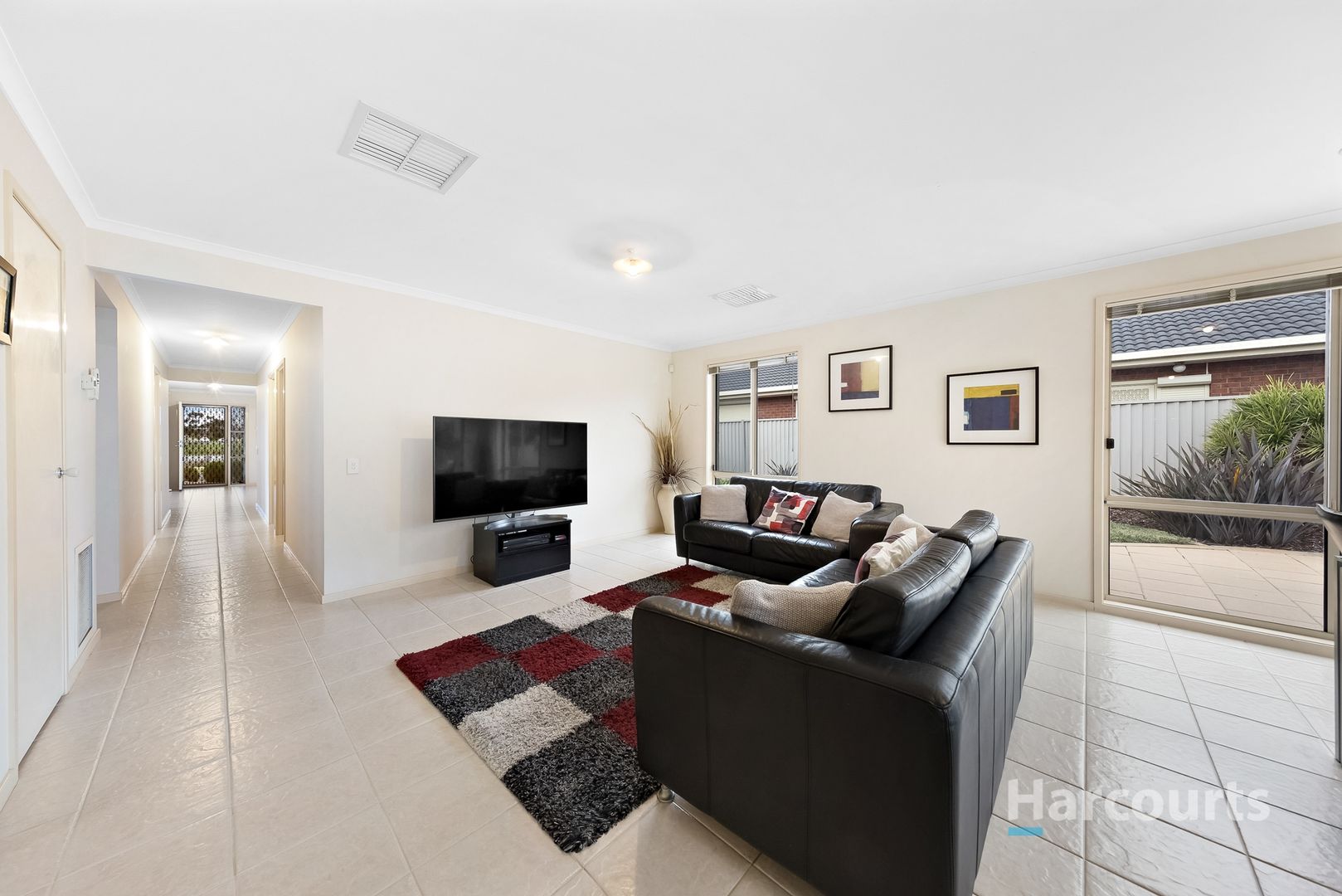 29 Edgewater Circuit, Cairnlea VIC 3023, Image 1