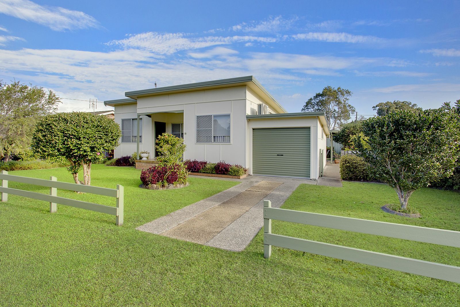 32 Straight Street, Hat Head NSW 2440, Image 0