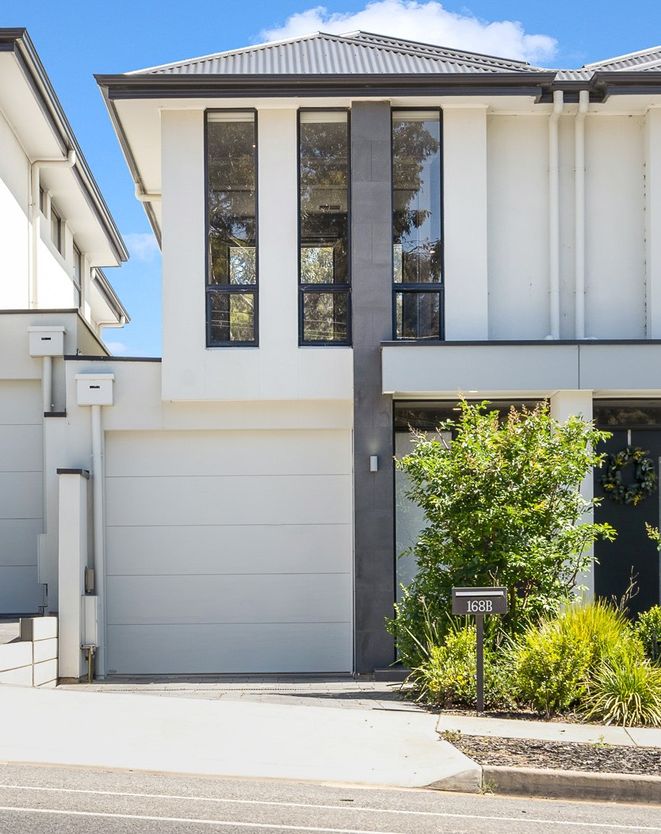 3 bedrooms Townhouse in 168B Lyons Rd HOLDEN HILL SA, 5088