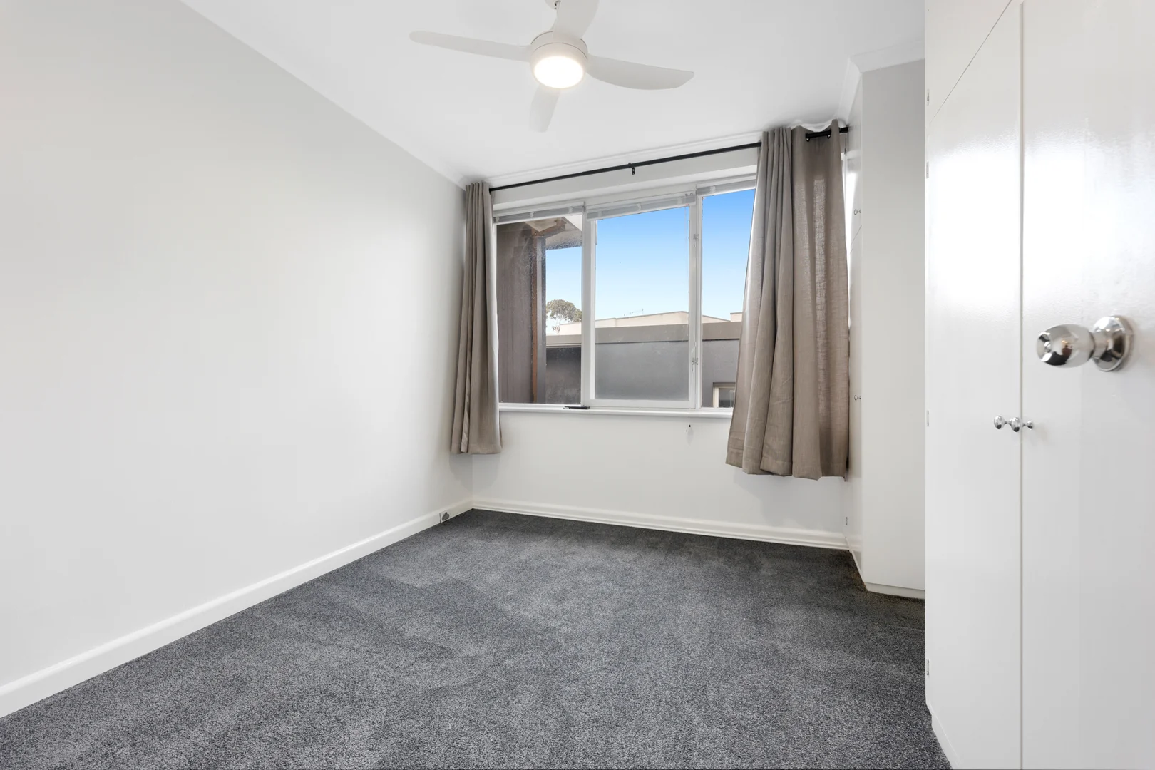 Additional image 5 of 10/4 Lambert Road, Toorak VIC 3142