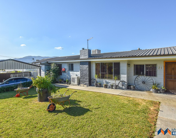 21 Halls Road, Myrtleford VIC 3737