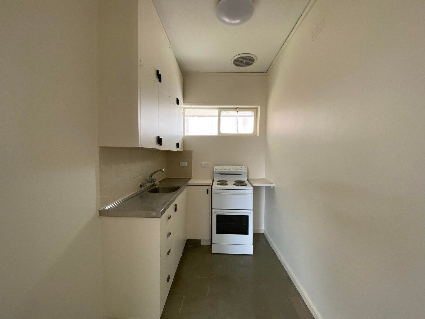 1 bedrooms Apartment / Unit / Flat in 16/127 Grattan Street CARLTON VIC, 3053