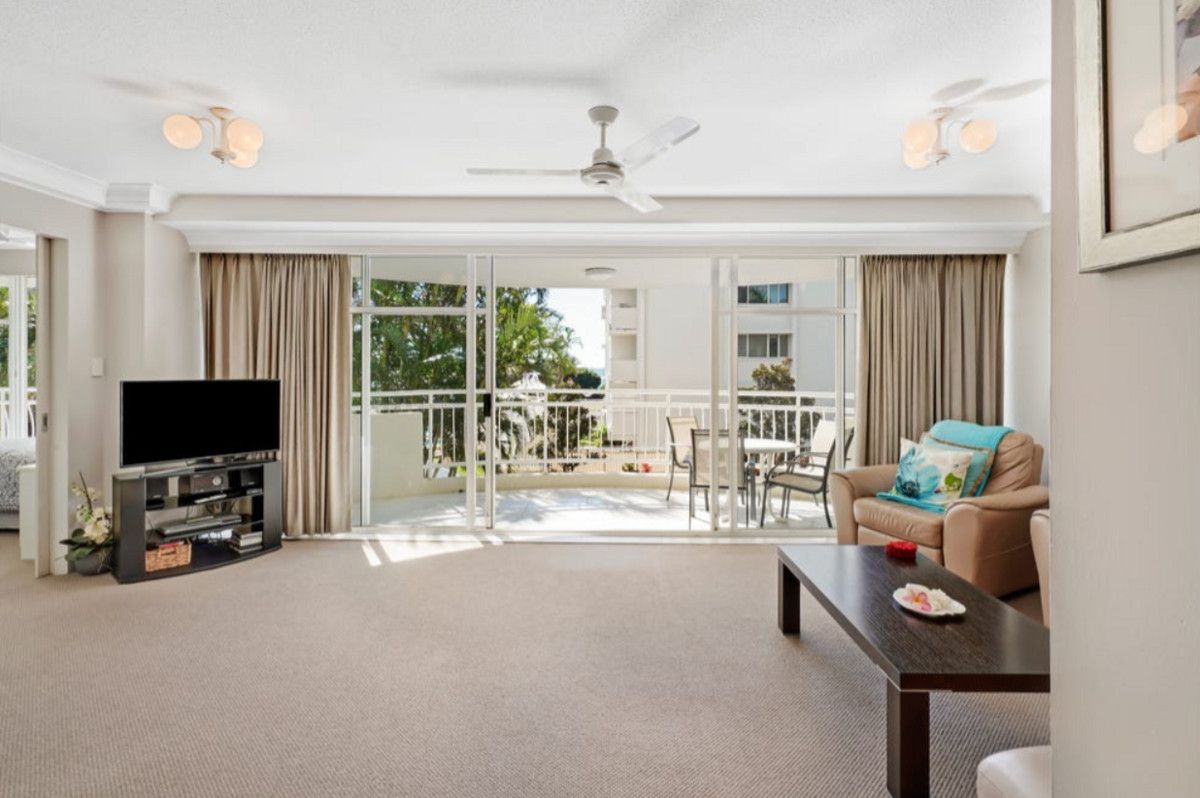 2 bedrooms Apartment / Unit / Flat in 1B/3 Second Avenue BURLEIGH HEADS QLD, 4220