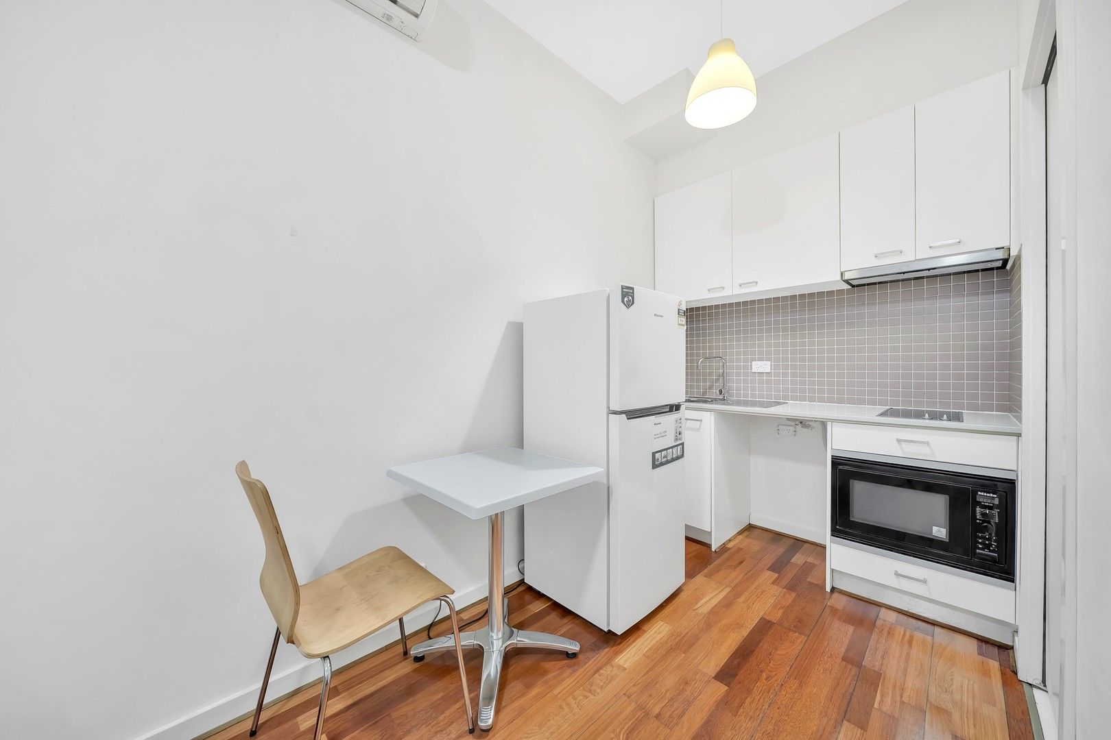 1 bedrooms Studio in 108/58 La Trobe Street MELBOURNE VIC, 3000