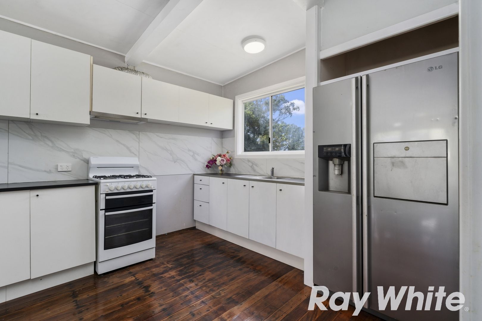 27 Row Street, Kilcoy QLD 4515, Image 1