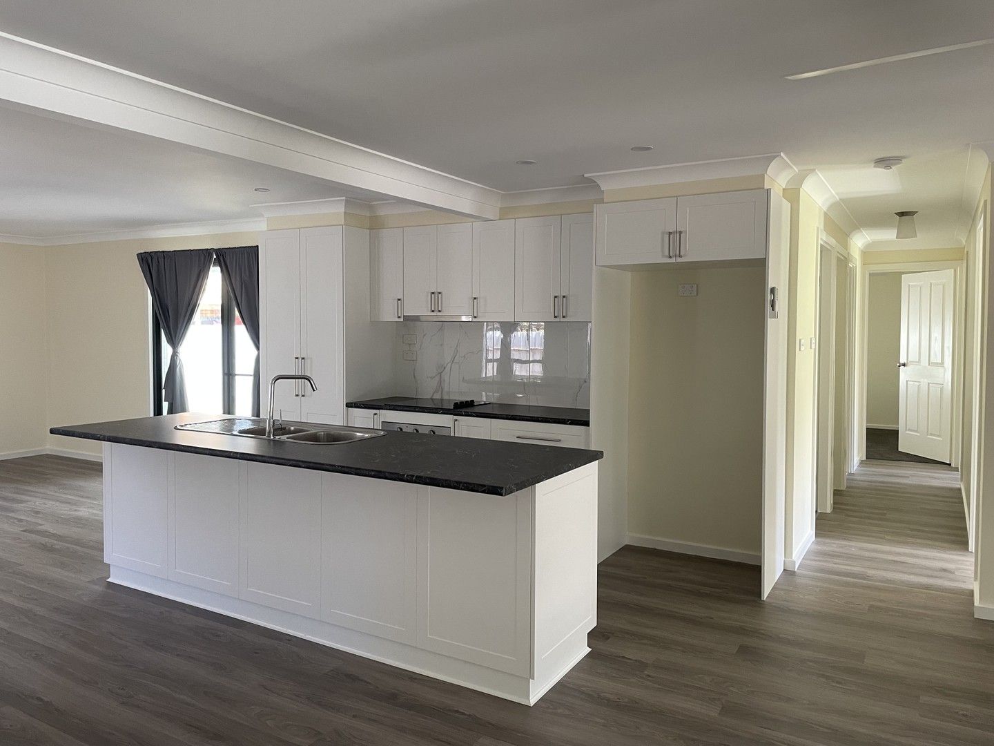 4 bedrooms House in  YENDA NSW, 2681