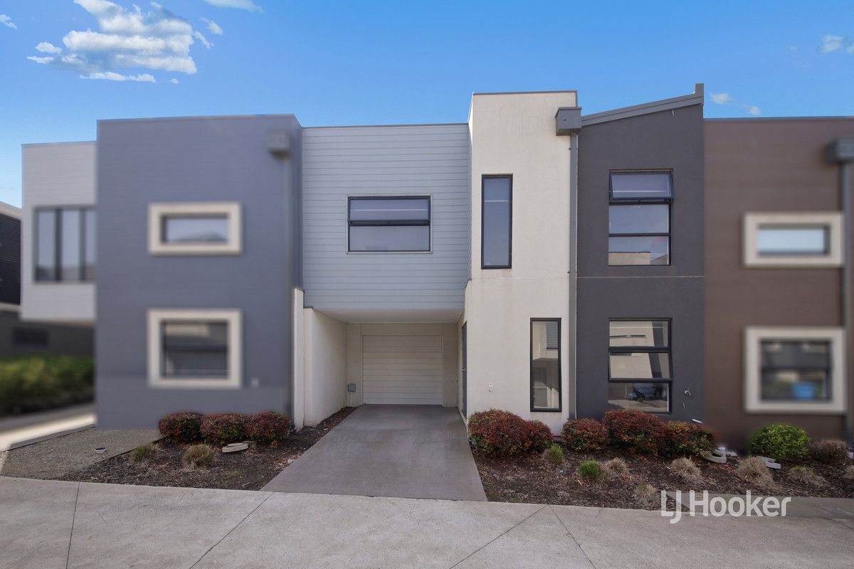 29 Nugget Way, Cranbourne East VIC 3977, Image 2