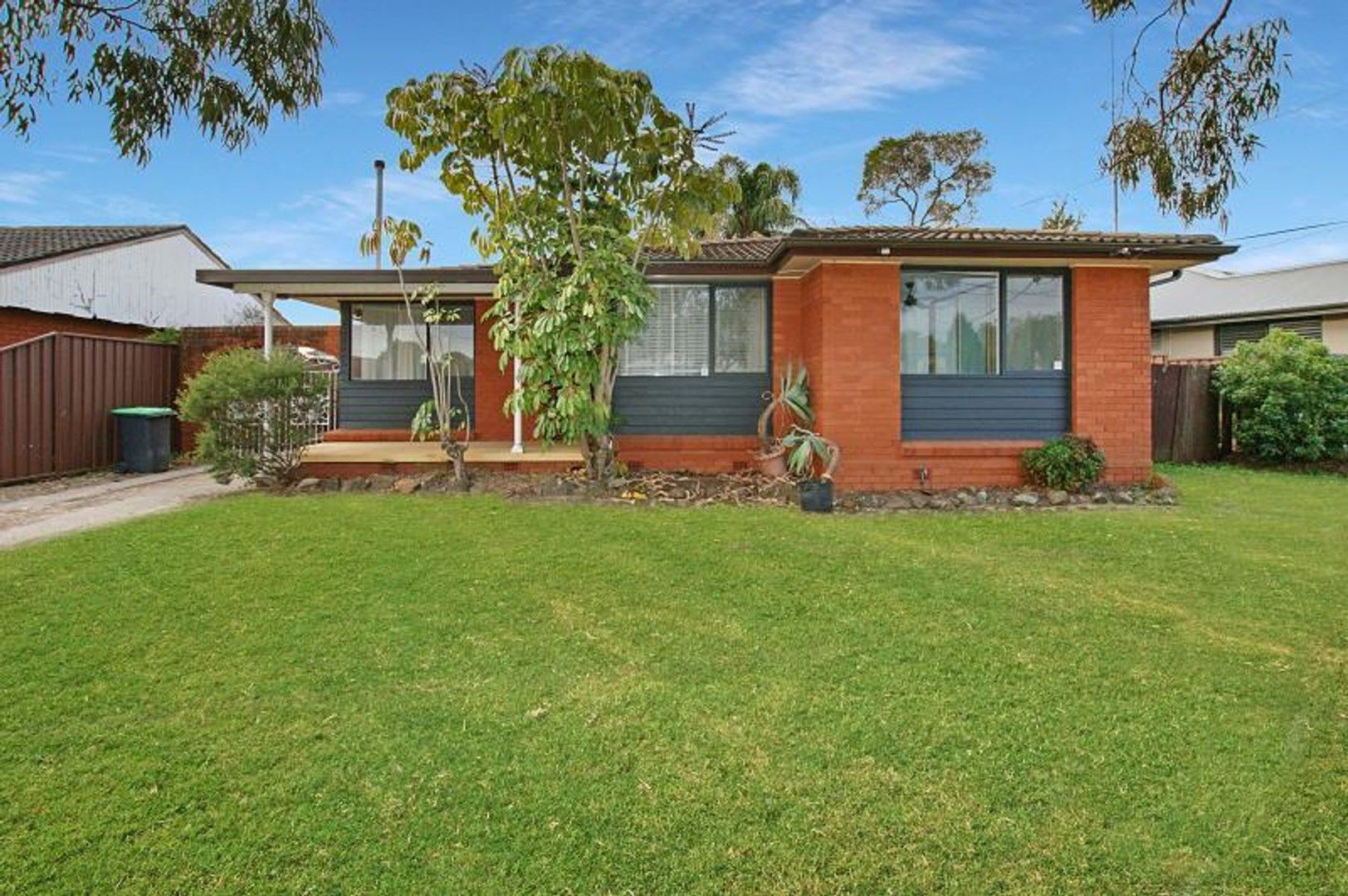 5 Bapaume Place, Milperra NSW 2214, Image 0