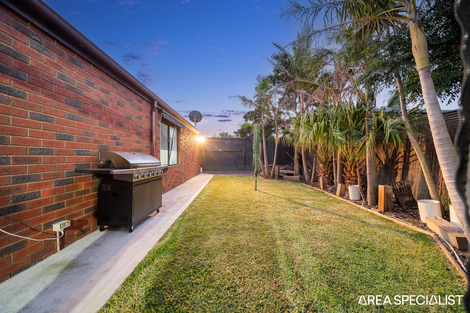 Additional image 21 of 12 Essex Court, Cranbourne East VIC 3977
