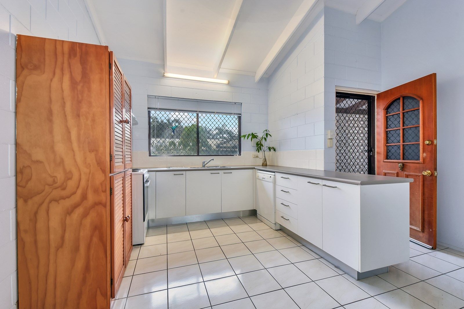 9/20 Somerville Gardens, Parap NT 0820, Image 2