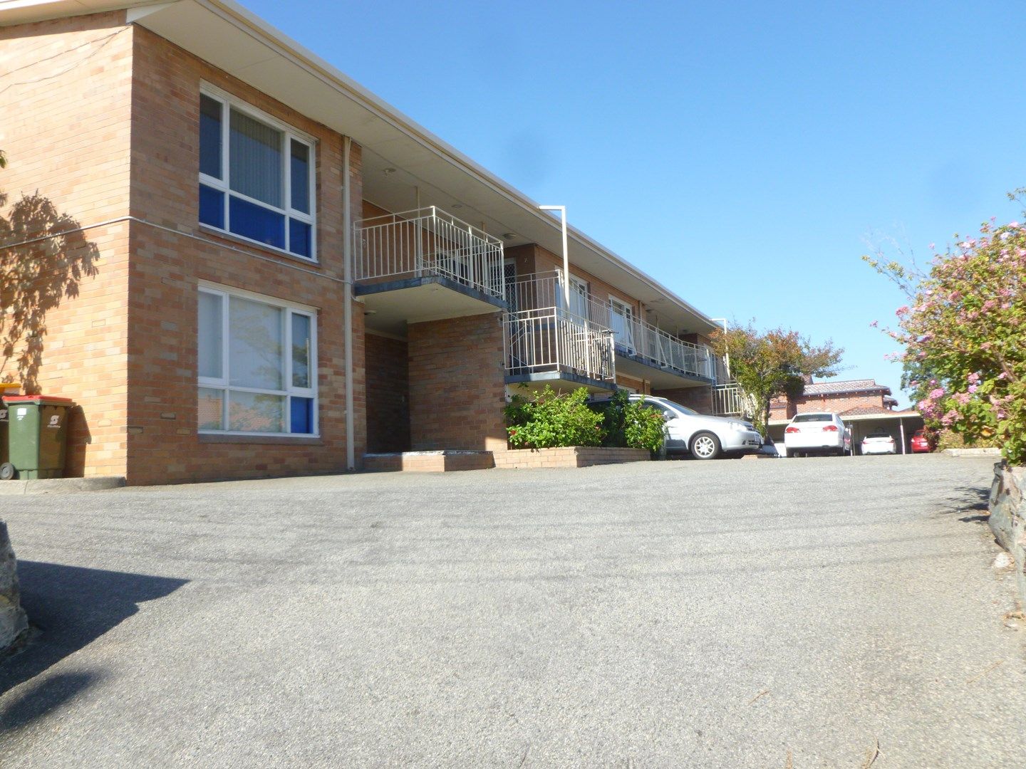 2 bedrooms Apartment / Unit / Flat in 8/126 Wanneroo Road YOKINE WA, 6060