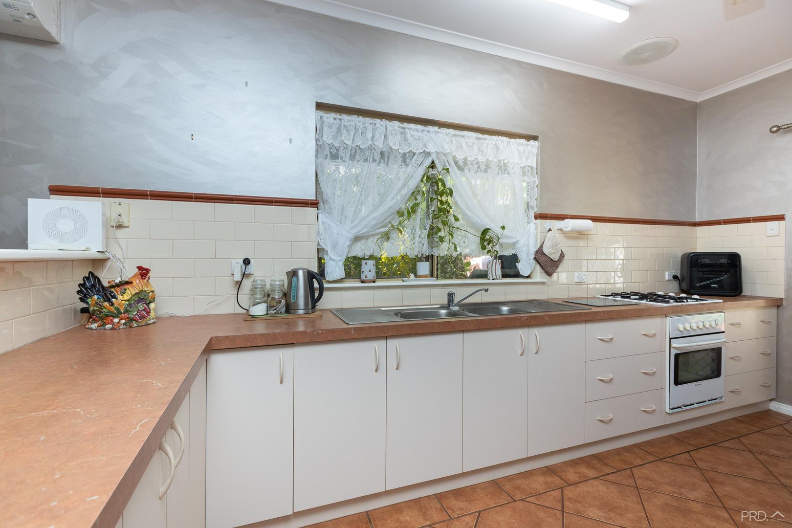 6b Morgan Court, Cable Beach WA 6726, Image 2