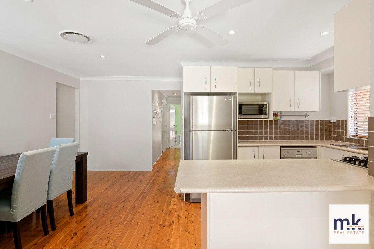 22 Serpentine Place, Eagle Vale NSW 2558, Image 1