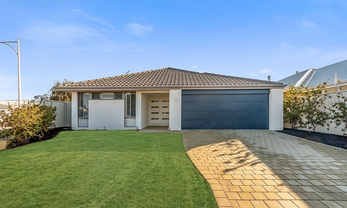 4 bedrooms House in 1 Bowline Avenue ALKIMOS WA, 6038