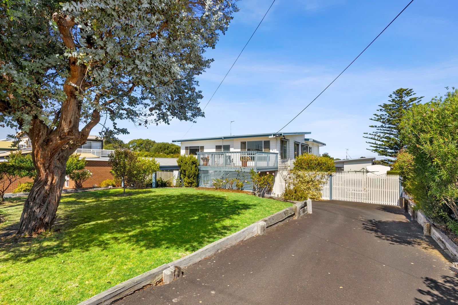 4 bedrooms House in 48 The Avenue OCEAN GROVE VIC, 3226
