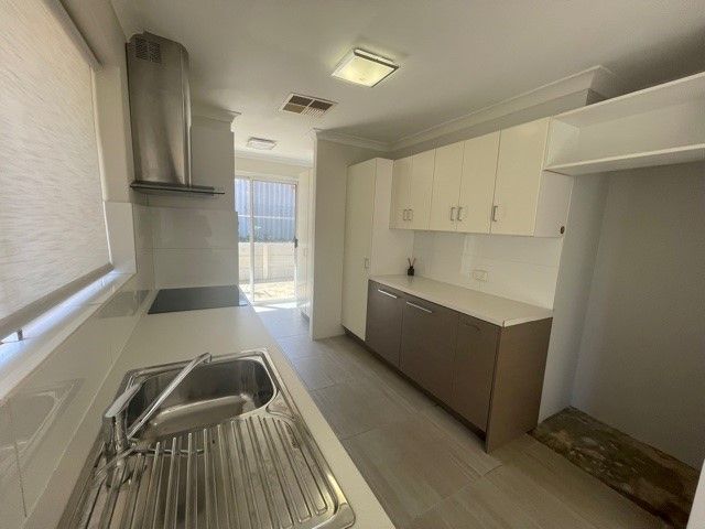 3 bedrooms House in 5/23 Point Walter Road BICTON WA, 6157