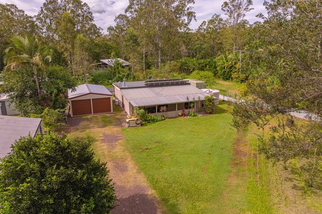 Picture of 35 Sutton Street, BROOLOO QLD 4570