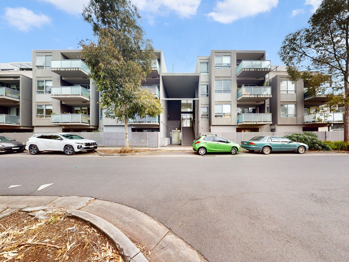 1 bedrooms Apartment / Unit / Flat in 305/1-31 Lux Way BRUNSWICK VIC, 3056