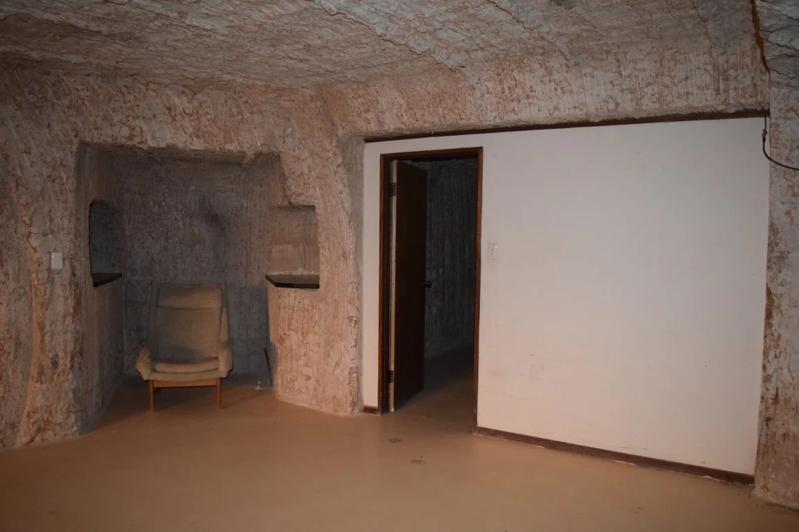Image 11