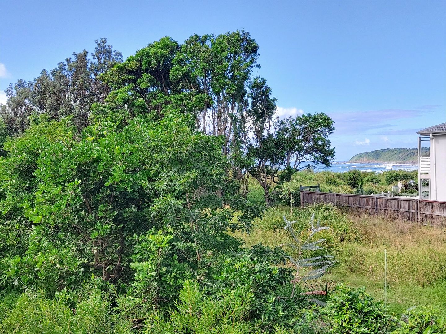 37 Jubilee Parade, Diamond Beach NSW 2430, Image 2