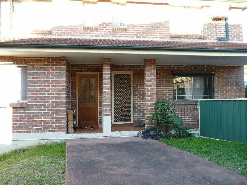 Primary image of 4/80 Harrow Rd, Auburn NSW 2144