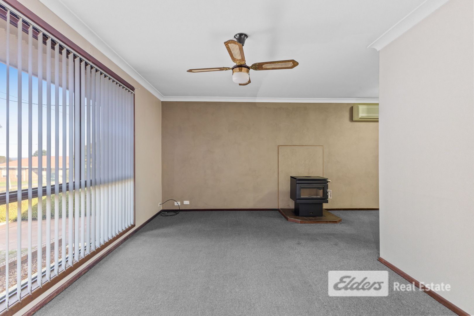 42 Coverley Drive, Collie WA 6225, Image 2