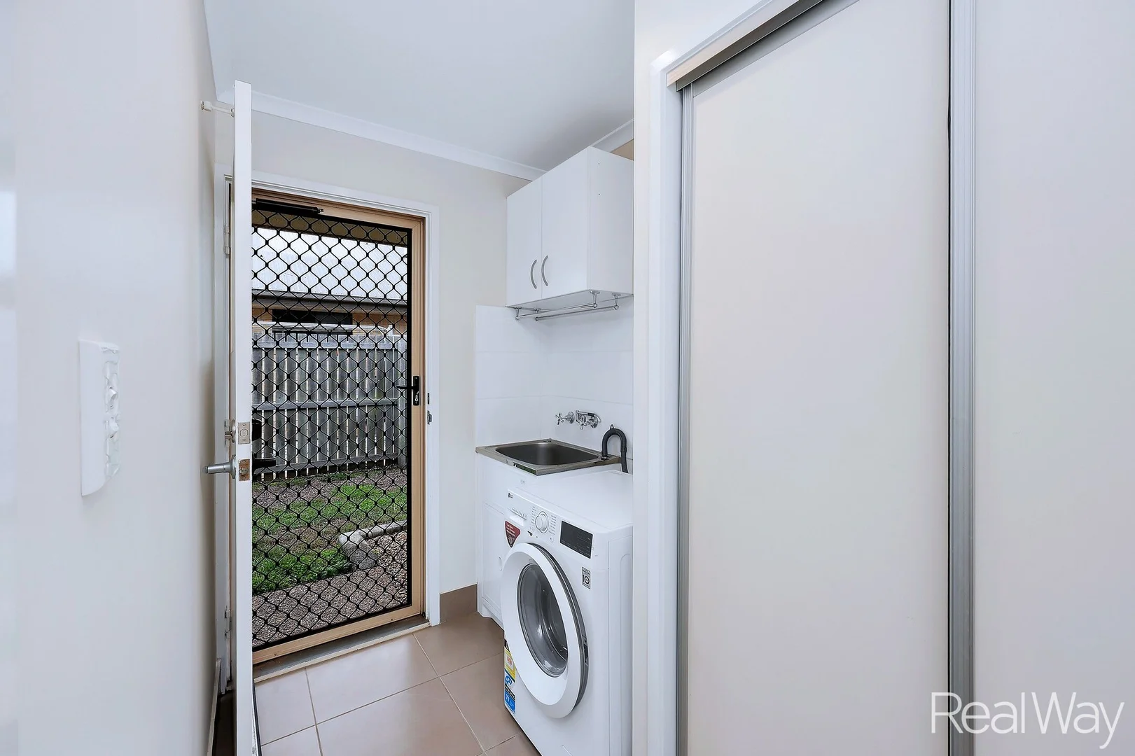 Additional image 21 of 40 Greathead Road, Ashfield QLD 4670