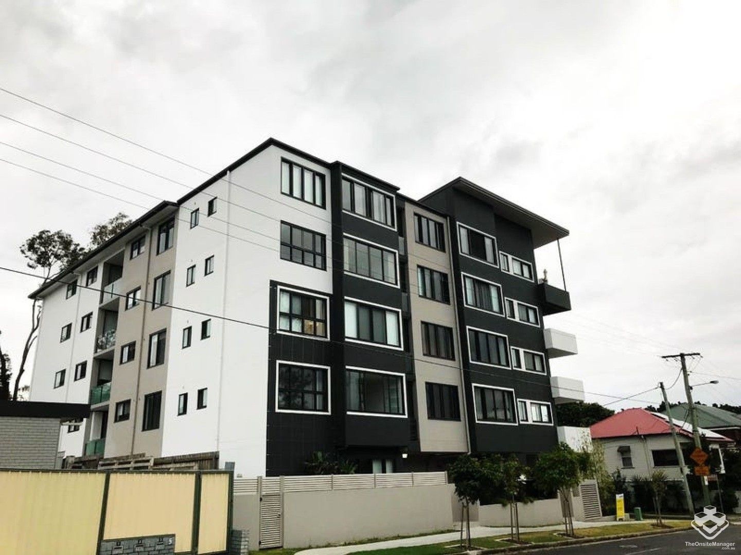 2 bedrooms Apartment / Unit / Flat in ID:21145796/3 Bennett Street TOOWONG QLD, 4066