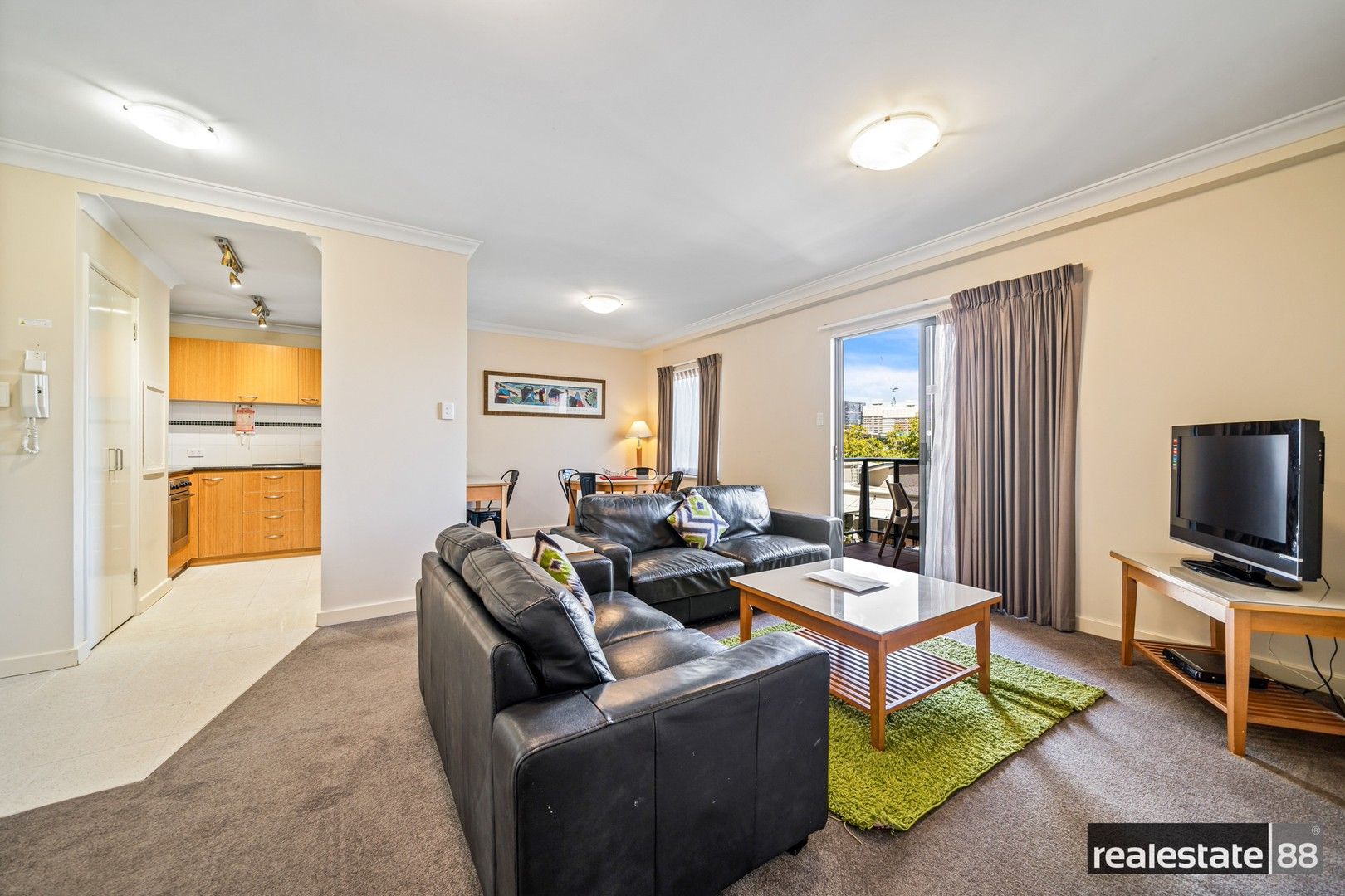 2 bedrooms Apartment / Unit / Flat in 53/118 Mounts Bay Road PERTH WA, 6000